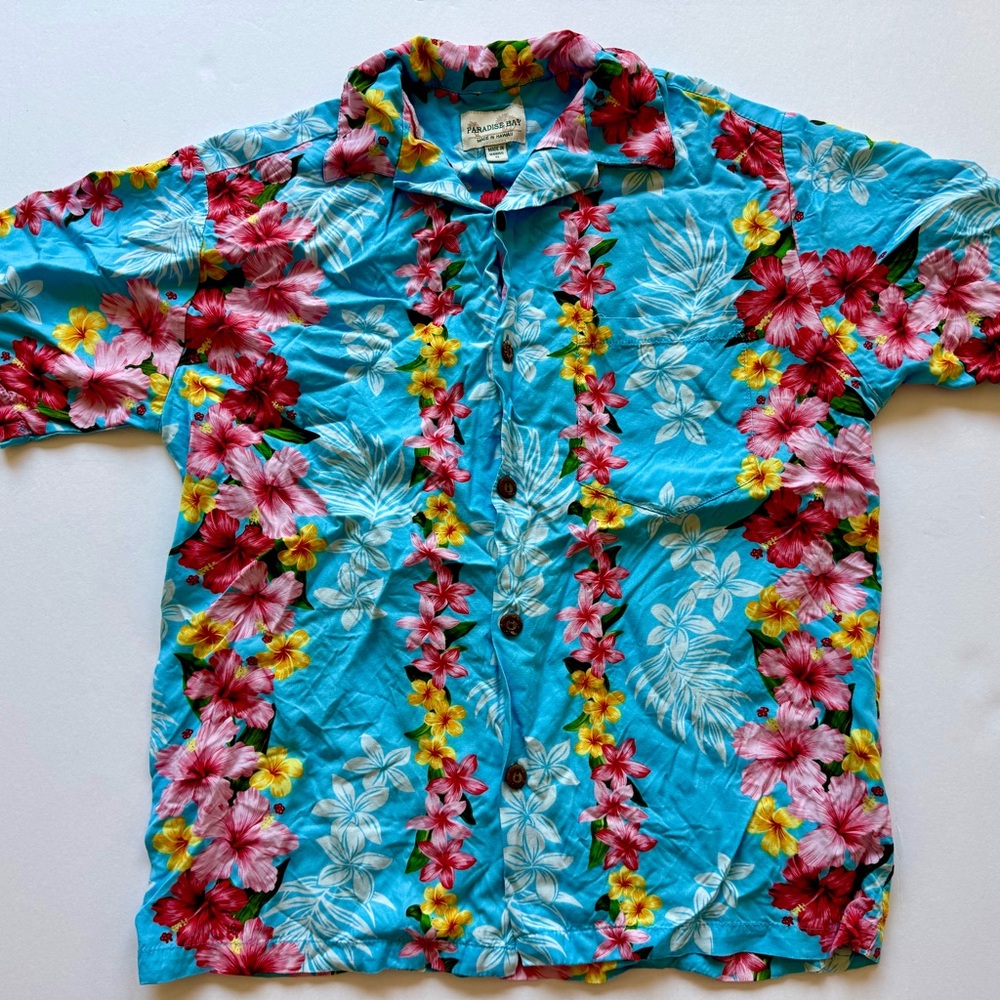 Tropical Floral Button-Up Shirt - Blue made in Hawaii paradise bay no flaws